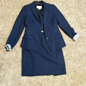 Banana Republic suit, skirt is size 4P and jacket is size 2